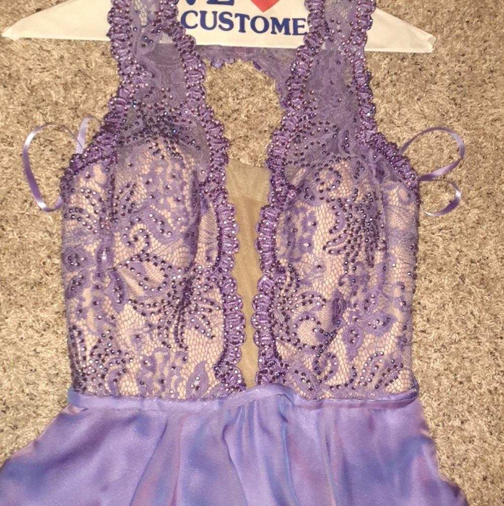 Lace lavender sleeveless formal prom dress